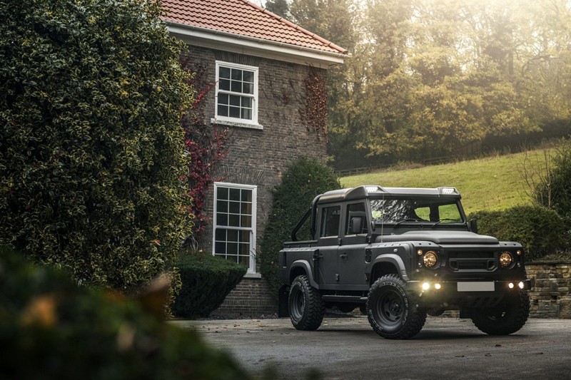Project Kahn 1947 Heritage Steel Wheels - 9x16" Matt Black for Defender 90/110 - Image 2