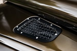 Project Kahn Bonnet Vents with Stainless Steel Mesh (Pair) for Defender 90/110