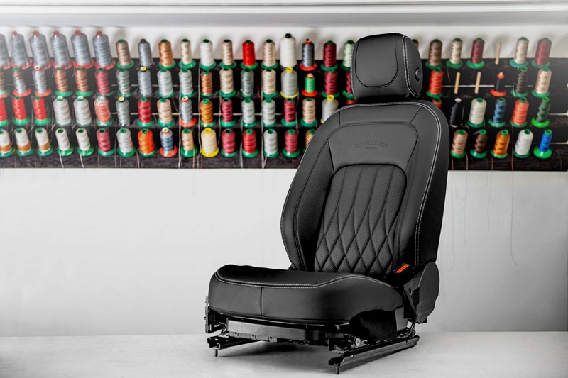 Project Kahn Comfort Leather Interior - Volcanic Black for 2020+ Defender 90 - Image 9