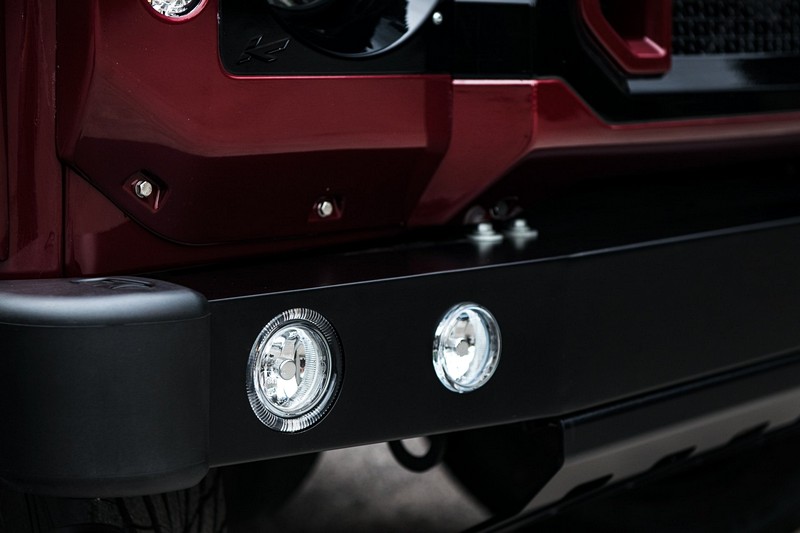 Project Kahn Front Bumper with Lights for Defender 90/110 - Image 2