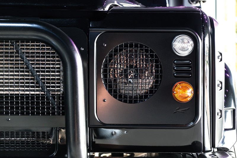 Project Kahn Headlight Covers with Mesh for Defender 90/110 - Image 6