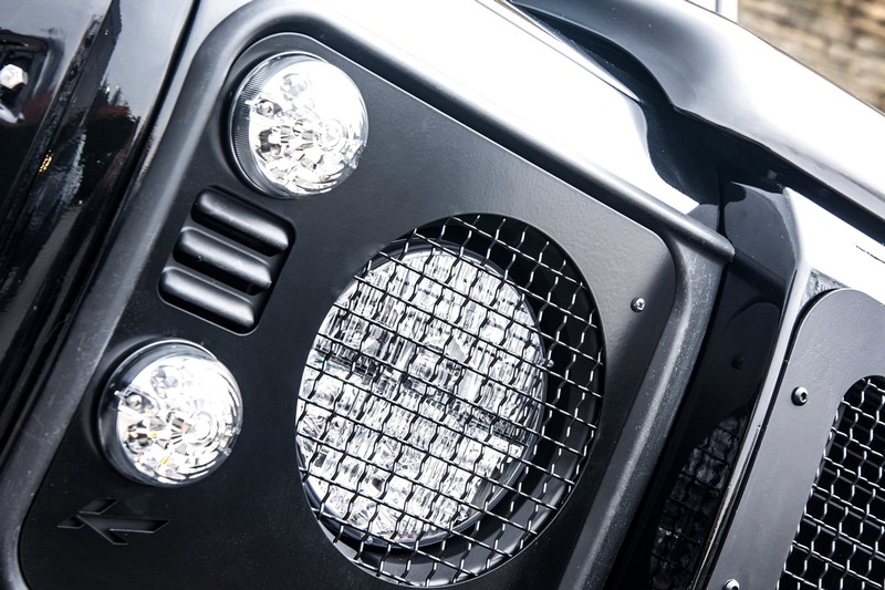 Project Kahn Headlight Covers with Mesh for Defender 90/110 - Image 5