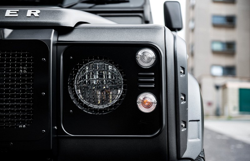 Project Kahn Headlight Covers with Mesh for Defender 90/110 - Image 4