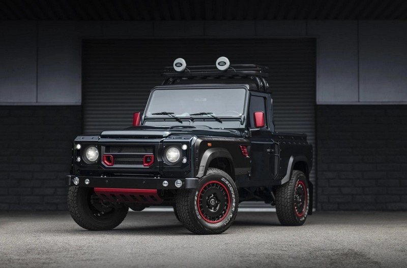 Project Kahn Huntsman 1945 Retro Classic Light Alloy Wheels - 8x18" Matt Black with Red Stripe for Defender 90/110 - Image 7