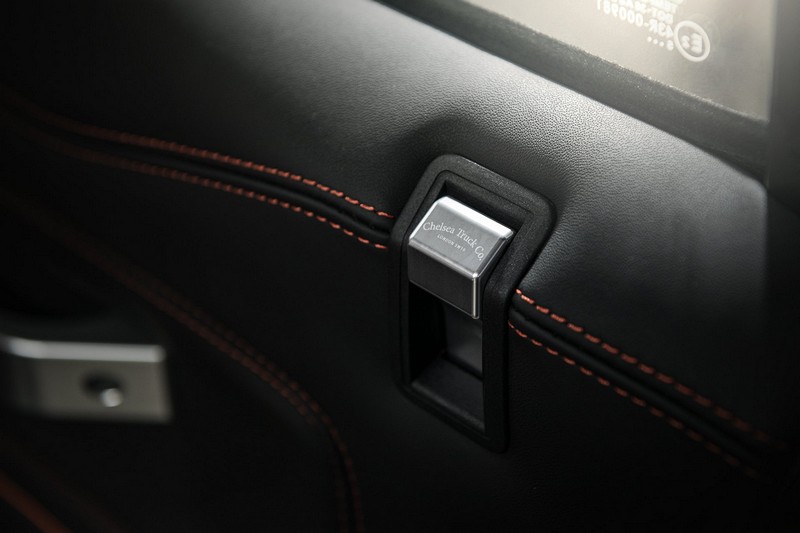 Project Kahn Interior Hardware for Defender 110 - Image 5