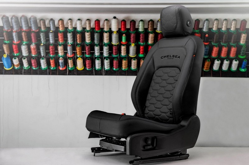 Project Kahn Comfort Leather Interior - Volcanic Black for 2020+ Defender 110 - Image 2
