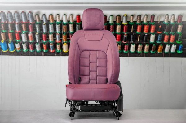Project Kahn Comfort Leather Interior - Volcanic Pink for 2020+ Defender 90