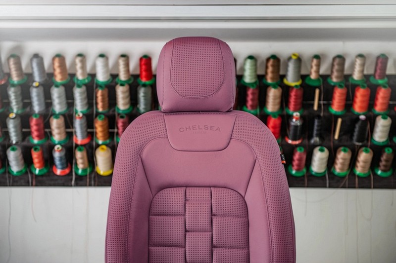 Project Kahn Comfort Leather Interior - Volcanic Pink for 2020+ Defender 90 - Image 3