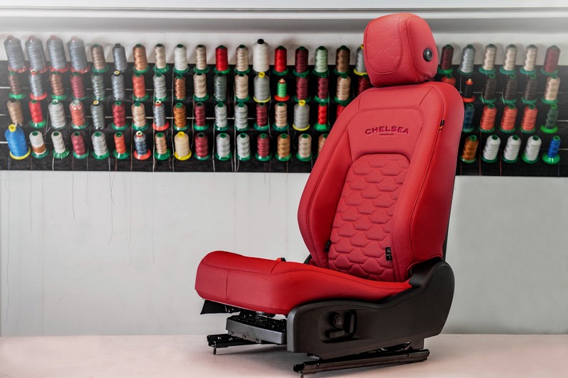 Project Kahn Comfort Leather Interior - Volcanic Red for 2020+ Defender 90 - Image 2