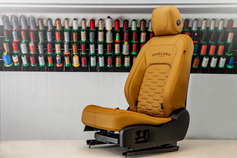 Project Kahn Comfort Leather Interior - Volcanic Yellow for 2020+ Defender 90 - Image 2