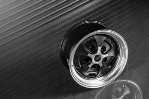 Project Kahn Rostyle Inspired RS-Forged Alloy Wheels - 9x18" RS-Forged Matt Black / Diamond Cut for Defender 90/110 - Image 4