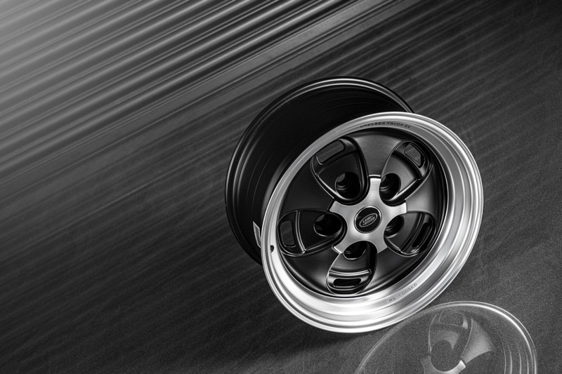 Project Kahn Rostyle Inspired RS-Forged Alloy Wheels - 9x18" RS-Forged Matt Black / Diamond Cut for Defender 90/110 - Image 4
