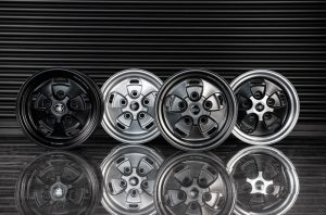 Project Kahn Rostyle Inspired RS-Forged Alloy Wheels - 9x18" RS-Forged Matt Black / Diamond Cut for Defender 90/110 - Image 12
