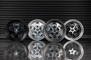 Project Kahn Rostyle Inspired RS-Forged Alloy Wheels - 9x18" RS-Forged Matt Silver for Defender 90/110 - Image 11