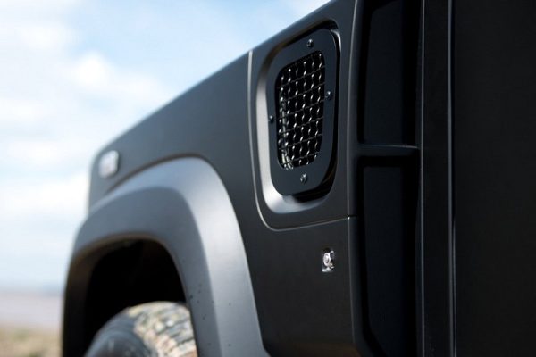 Project Kahn Side Vents with Stainless Steel Mesh (Pair) for Defender 90/110