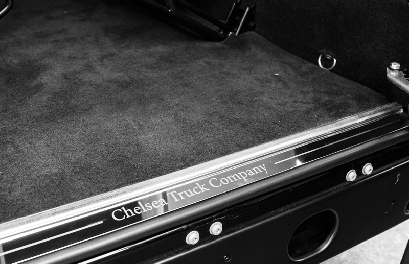 Project Kahn Stainless Steel Boot Sill Plate for Defender 90/110 - Image 4