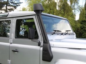 Mantec Raised Air Intake Plastic for 2020-on Defender 300TDi & TD5 - Image 2