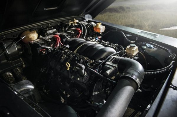 Project Kahn 6.2L Engine Conversion for Defender 90/110
