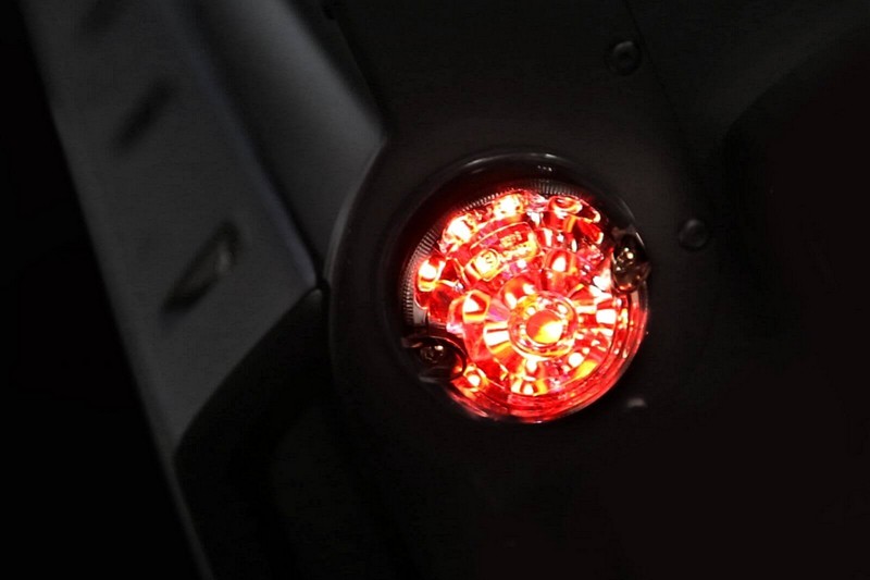 Project Kahn All-Around Diamond LED Light Kit for Defender 90/110 - Image 7
