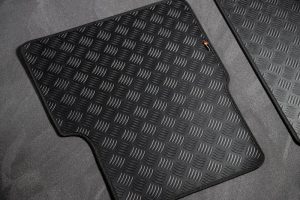 Project Kahn Chequered Rubber Floor Mats for Defender 110 - Image 5