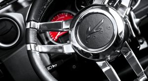 Project Kahn Double 3-Spoke Steering Wheel - Chrome Finish for Defender 90/110 - Image 4