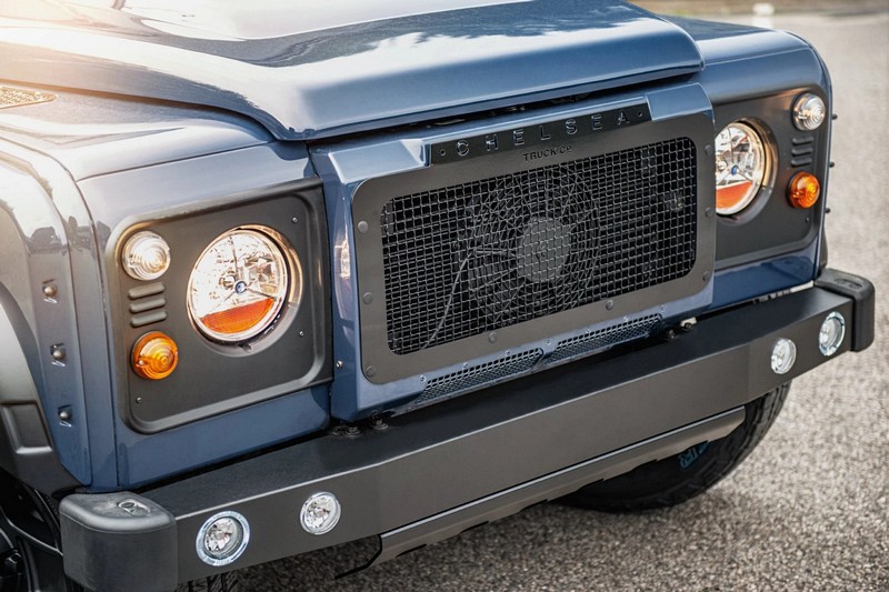 Project Kahn 'Chelsea' Front Grille with Stainless Steel Mesh for Defender 90/110 - Image 9