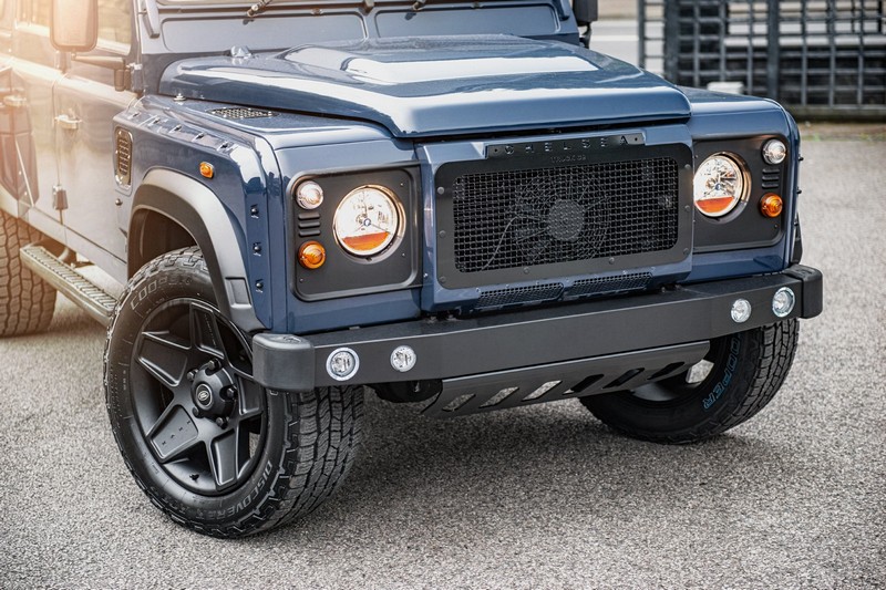 Project Kahn 'Chelsea' Front Grille with Stainless Steel Mesh for Defender 90/110 - Image 7