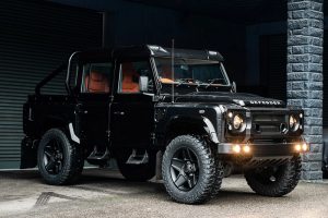 Project Kahn Front Roof Shield with Integrated LED Lights for Defender 90/110 - Image 15