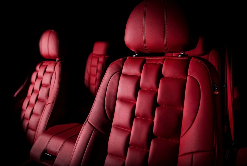 Project Kahn Comfort Leather Interior - 3D Modular Design for Defender 90 - Image 3