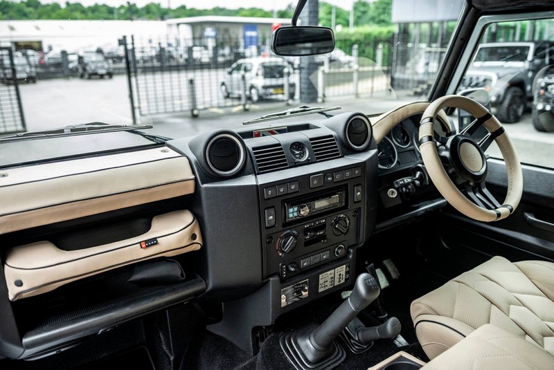 Project Kahn 6 Seat Conversion Sport Leather Interior Defender 90 - Image 3