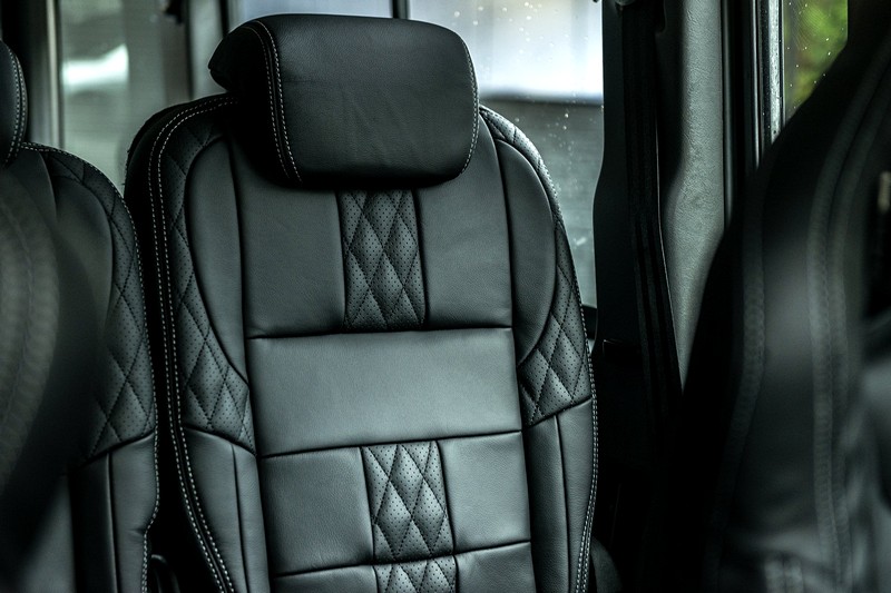 Project Kahn Sport Leather Interior - Diamond Design for Defender 110 - Image 6