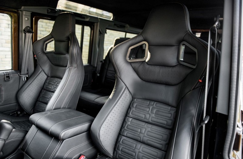 Project Kahn Sport Leather Interior for Defender 90 - Image 8