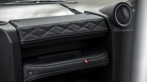 Project Kahn Pickup Comfort Leather Interior for Defender 90 - Image 5