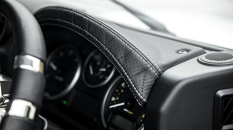 Project Kahn Pickup Comfort Leather Interior for Defender 90 - Image 3