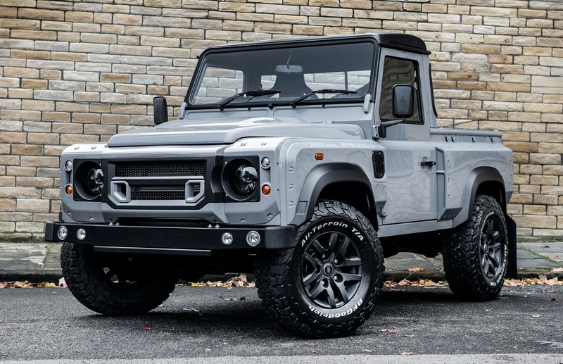 Project Kahn Shadow Chrome Headlights with Parking Bulb (RHD) for Defender 90/110 - Image 4