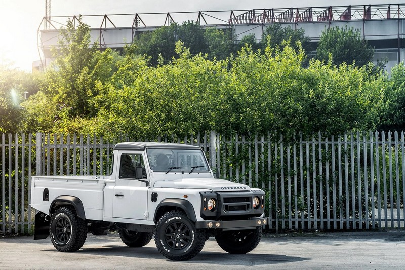 Project Kahn Single Cab Pickup Tailored Conversion for Defender 110 - Image 6
