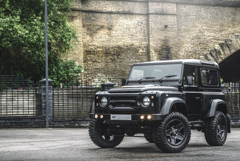 Project Kahn Vanguard Tailored Conversion for Defender 90 - Image 11