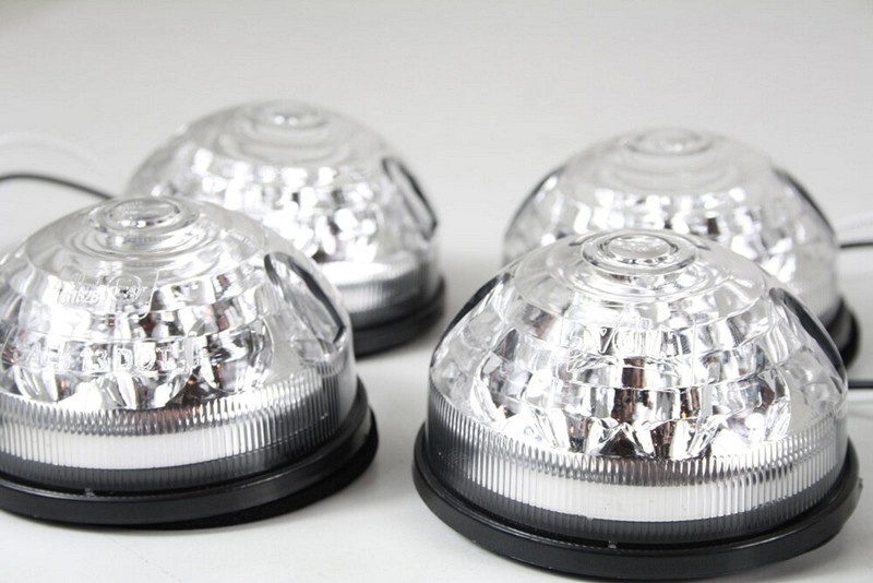 Clear Lens LED Light Kit for Defender 90/110 & Series 3 - Image 3