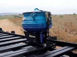 Front Runner Potjie Pot/Dutch Oven & Carrier - Image 6