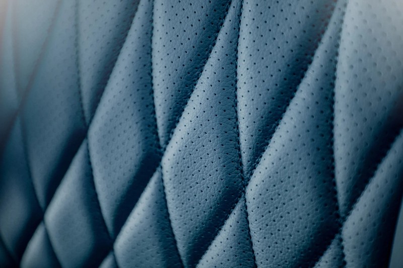 Project Kahn Comfort Leather Interior - Volcanic Blue for 2020+ Defender 90 - Image 7