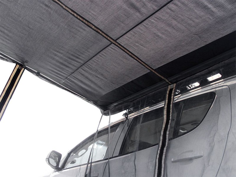 Front Runner Easy-Out Awning Mosquito Net 2.5m - Image 5