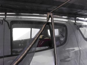 Front Runner Easy-Out Awning Mosquito Net 2m - Image 3