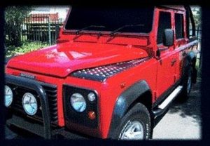 Front Runner Fender Protector / Black for 2020+ Defender 90/110 - Image 4