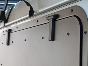 Front Runner Gullwing Windows / Aluminum for 2020+ Defender 90/110 - Image 6