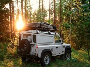 Front Runner Slimline II Roof Rack Kit for Land Rover Defender 90 (1983-2016) - Image 6