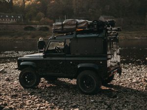 Front Runner Slimline II Roof Rack Kit for Land Rover Defender 90 (1983-2016) - Image 7