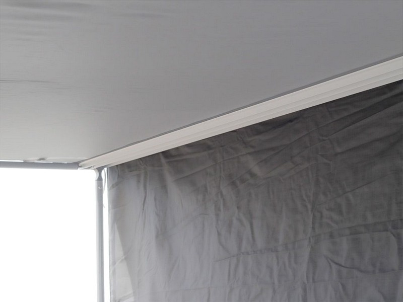 Front Runner Wind Break for 2.5m Awning / Front - Image 7