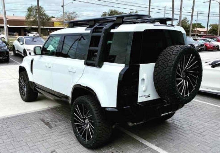 2020-on Land Rover Defender 1.5” Lift Kit by Johnson Rods - Image 6