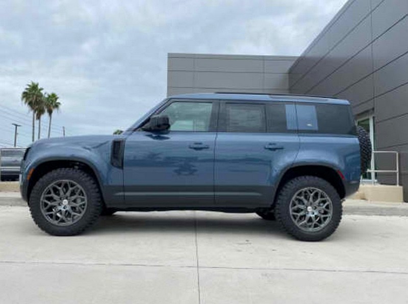 2020-on Land Rover Defender 1.5” Lift Kit by Johnson Rods - Image 24