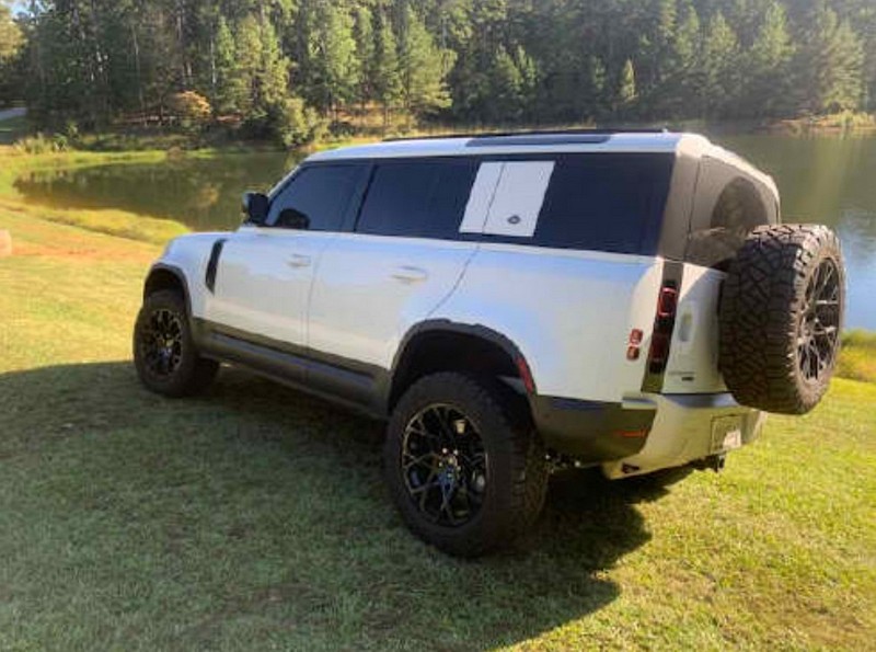2020-on Land Rover Defender 1.5” Lift Kit by Johnson Rods - Image 9